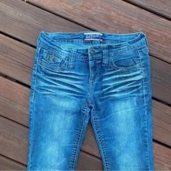 Women's Blue Denim Jeans - Picture 5 of 7